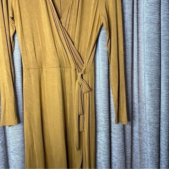 Express Mustard Yellow Long Sleeve Faux Wrap Dress Size Medium - Picture 5 of 16